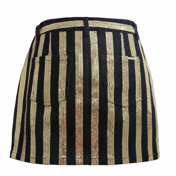 🛑BOGO 🆕NWOT Michael Kors Denim/Sequin Mini Skirt - Picture 2 of 8